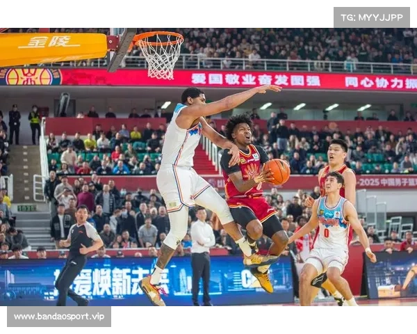 CBA半决赛惊天一幕神奇操作引爆全场集锦疯狂刷屏成热议焦点 CBA半决赛惊天一幕神奇操作引爆全场集锦疯狂刷屏成热议焦点