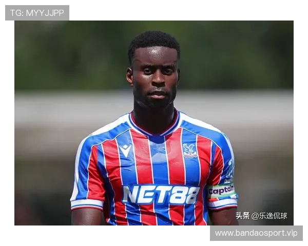 英媒称利物浦拟花四千万镑签19岁荷兰潜力中卫接班范迪克成球队核心